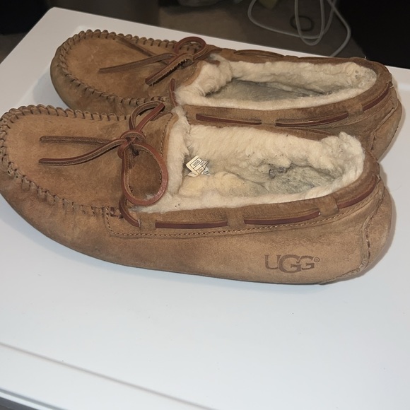 UGG Moccasin Slippers - Picture 3 of 5